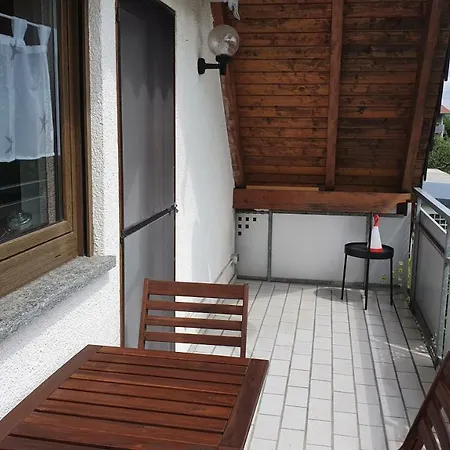 Ferienappartement Gruener Elch Rheinhausen Exterior photo